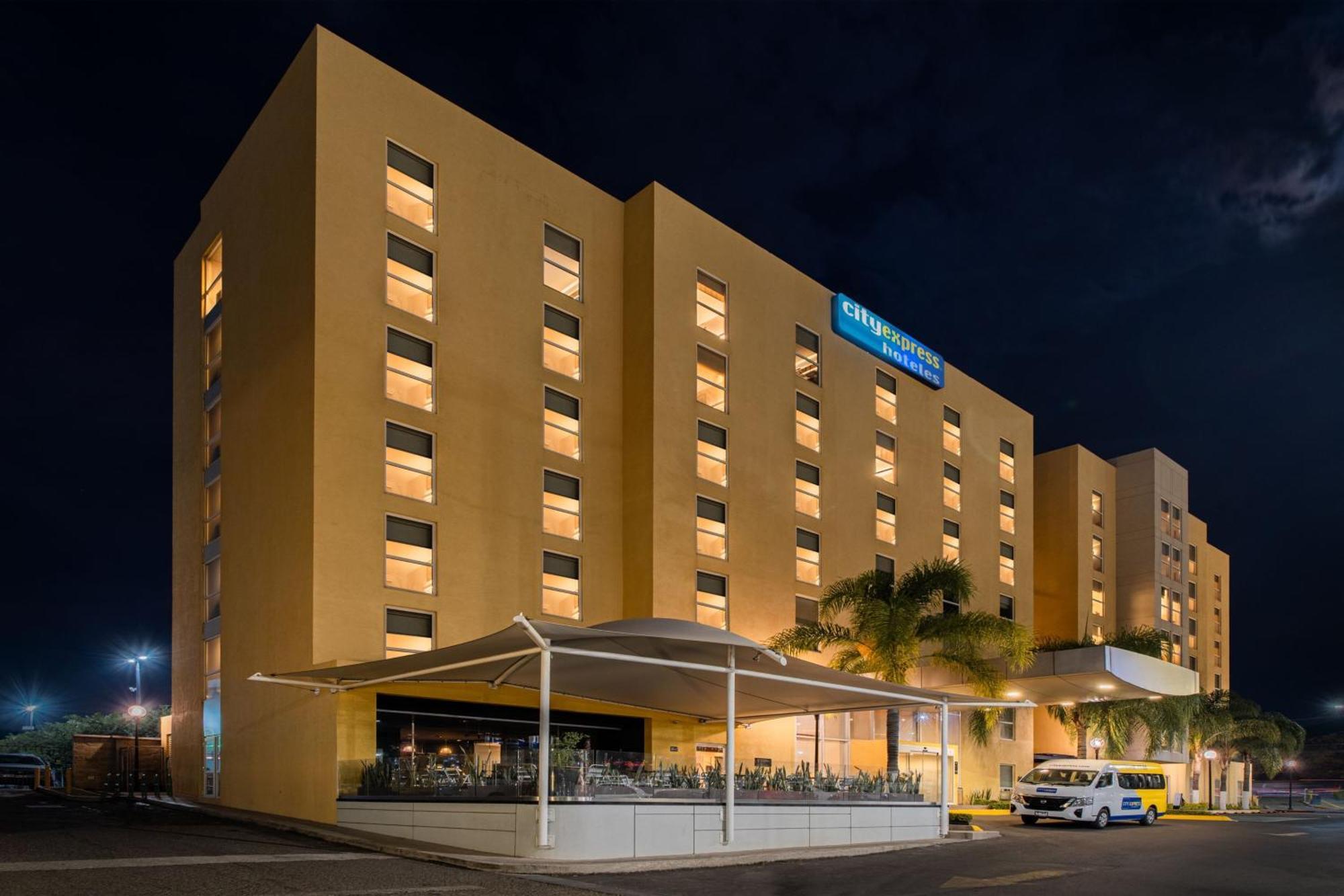 City Express By Marriott Queretaro Jurica Exterior foto